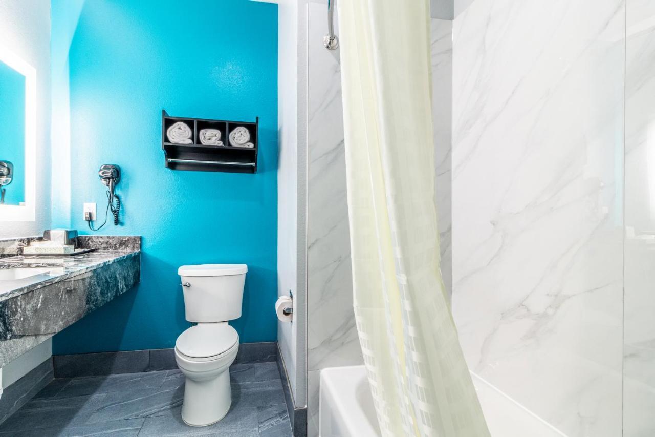 Americas Best Value Inn & Suites Kingwood Iah Airport Humble Εξωτερικό φωτογραφία