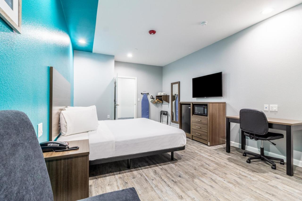 Americas Best Value Inn & Suites Kingwood Iah Airport Humble Εξωτερικό φωτογραφία