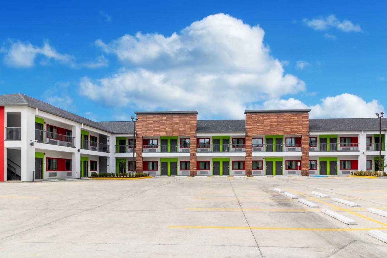 Americas Best Value Inn & Suites Kingwood Iah Airport Humble Εξωτερικό φωτογραφία