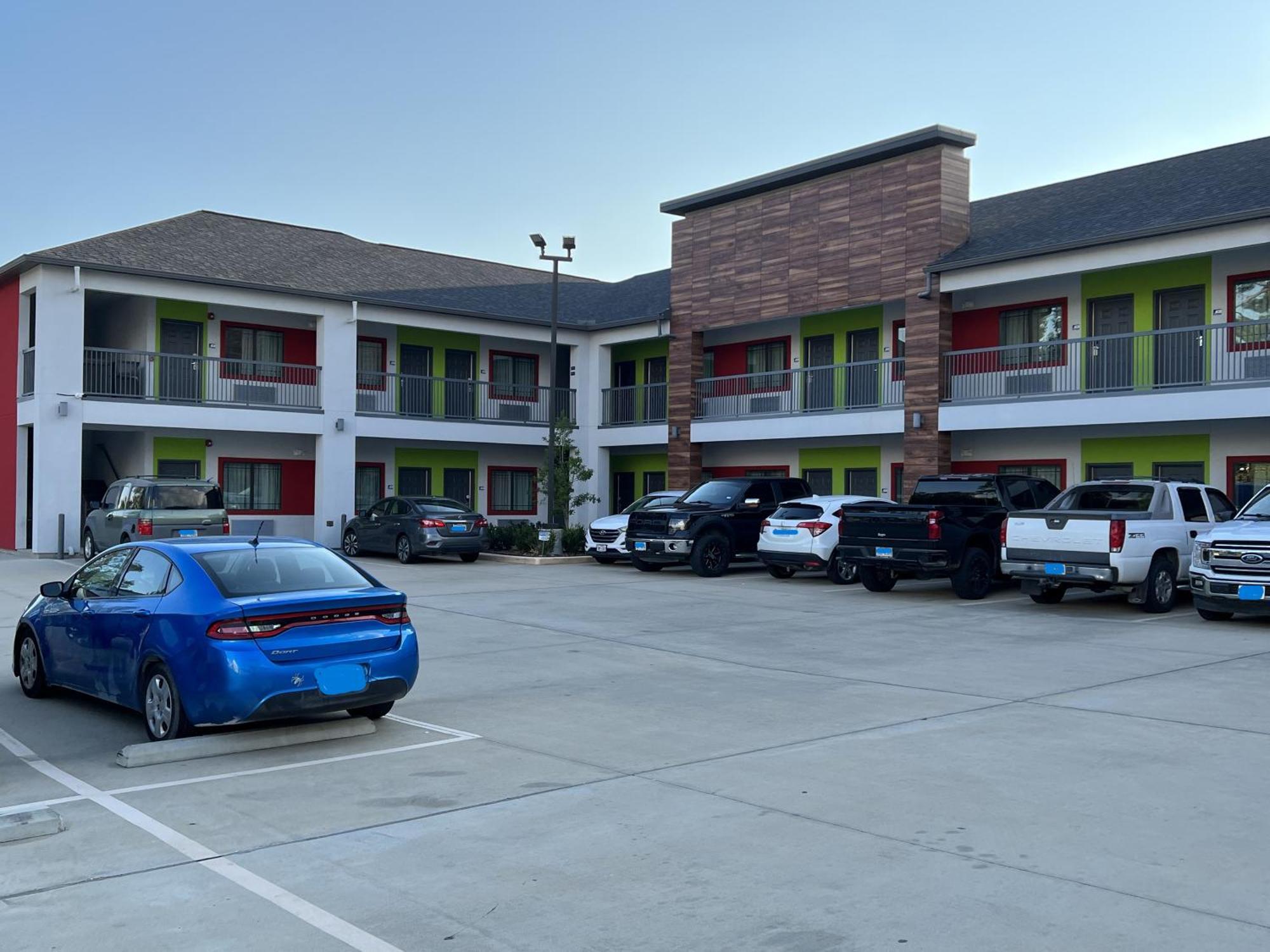 Americas Best Value Inn & Suites Kingwood Iah Airport Humble Εξωτερικό φωτογραφία